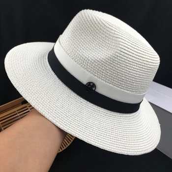 Moka web celebrity výlety s novým produktem čistě bílý klobouk, opalovací krém, slaměný muž ms vlna v létě